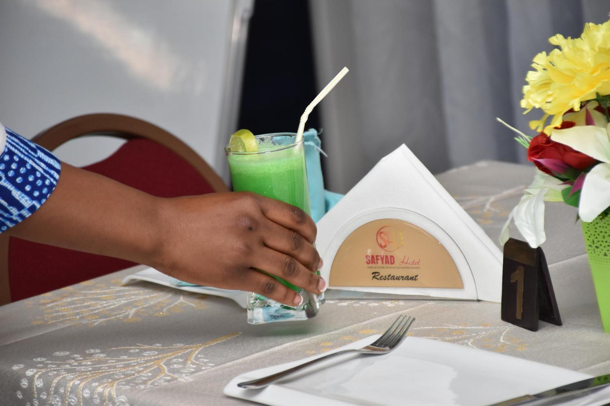 Safyad Hotel Yaoundé エクステリア 写真