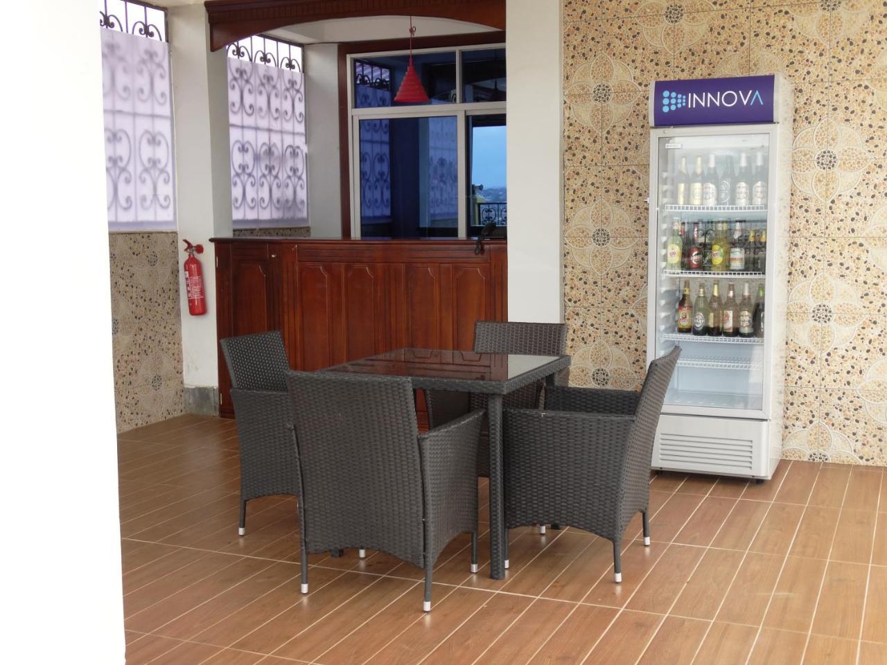 Safyad Hotel Yaoundé エクステリア 写真